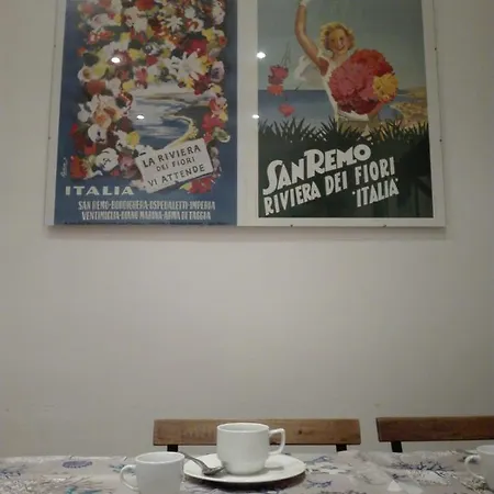 Casa Ligure Con Aria Condizionata, 6 Posti Letto * Sanremo